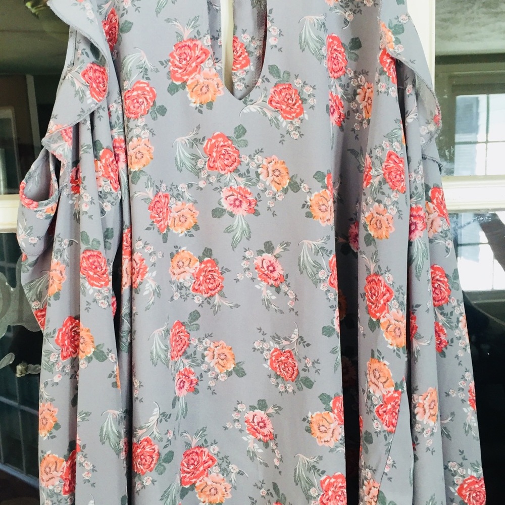 Cute Floral Blouse
